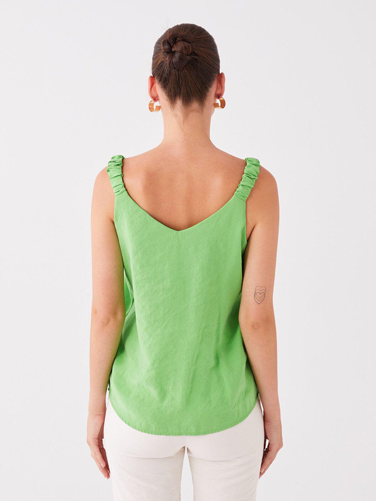 Sleeveless top