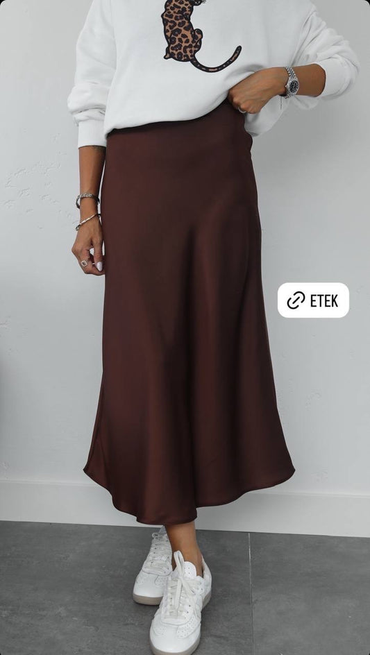 Satin skirt midi