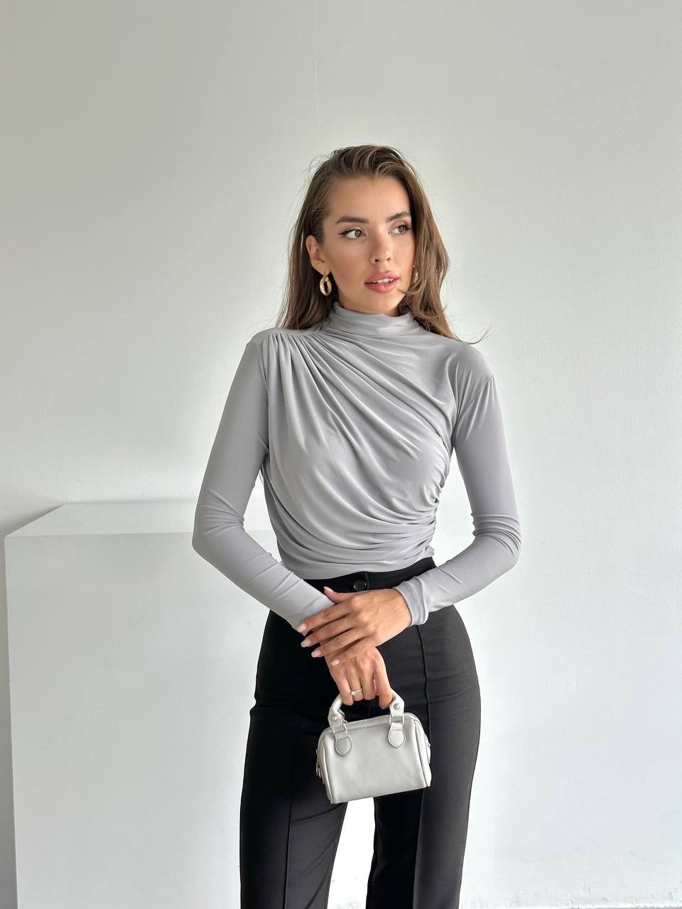 Stretchy long sleeve top