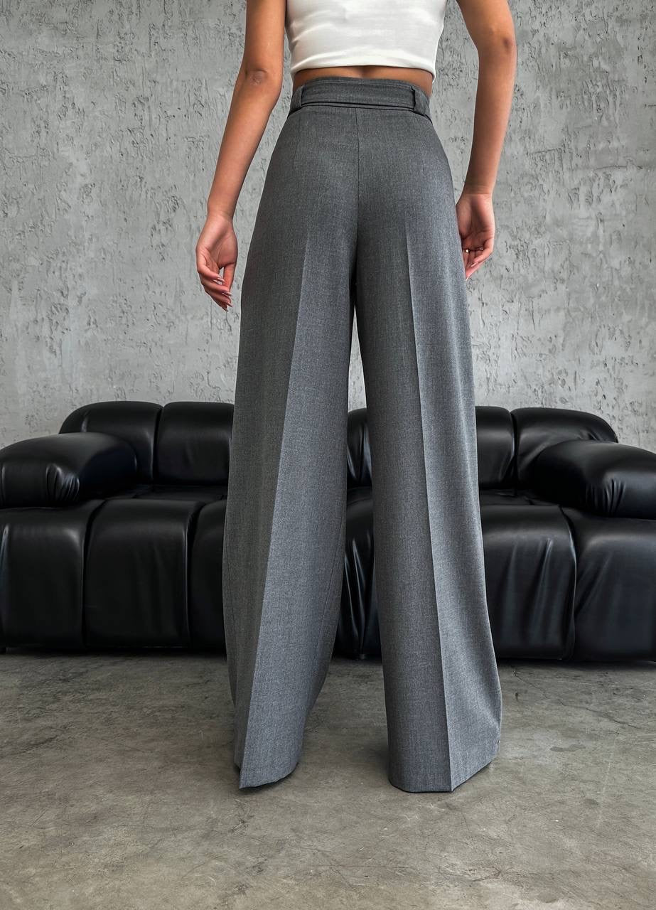 Wide pants