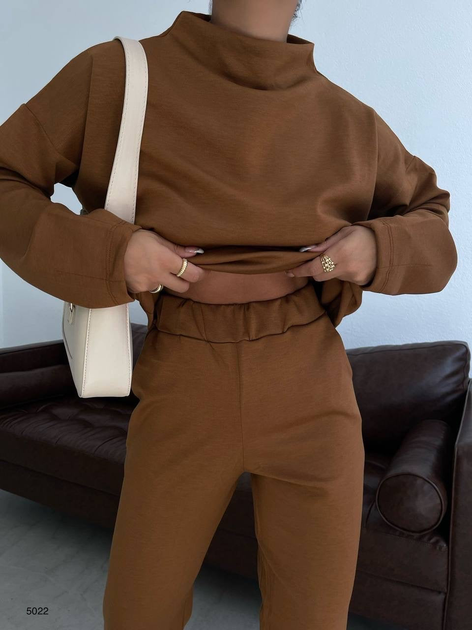 Pants and sweatshirt set