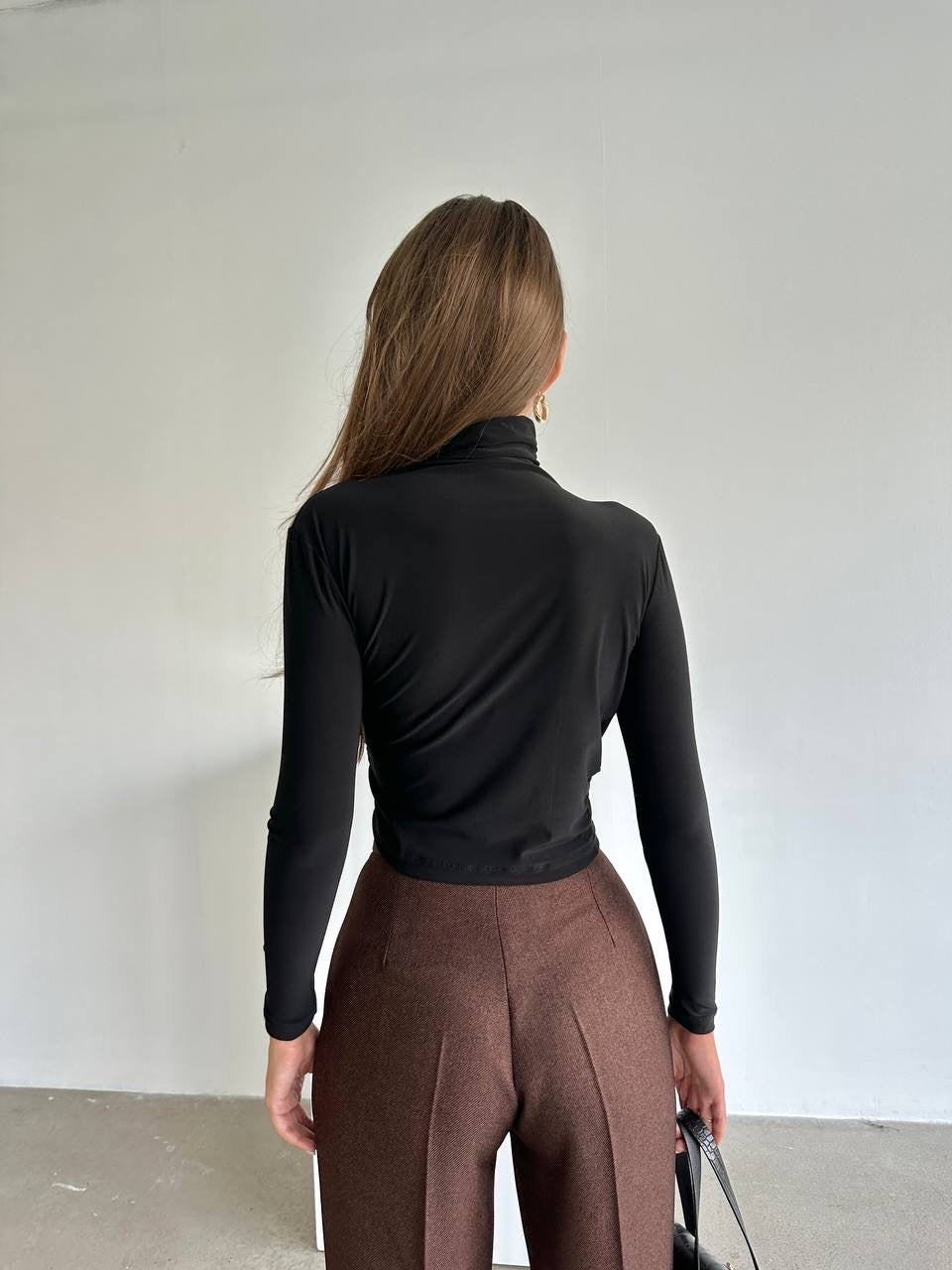 Stretchy long sleeve top