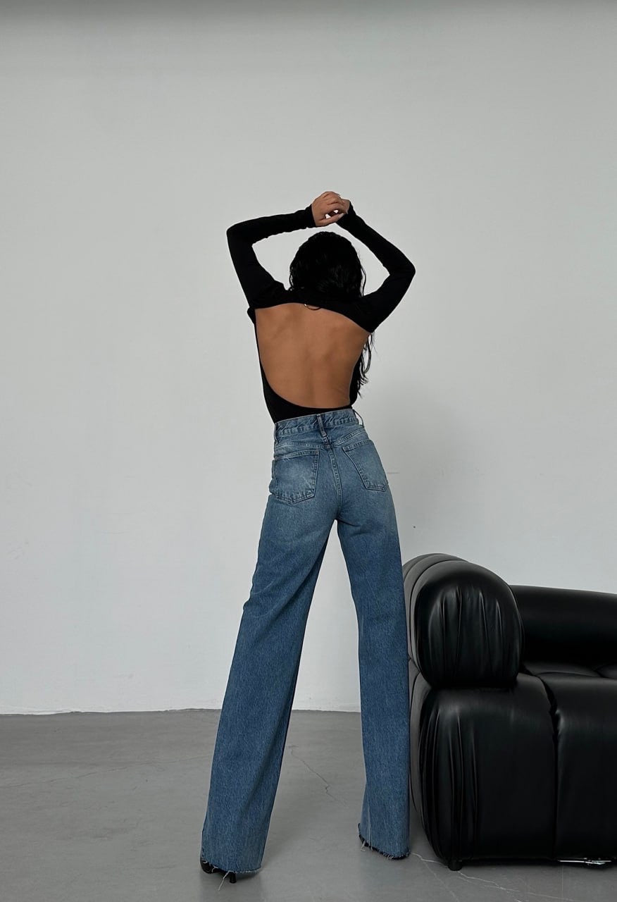 Wide jeans