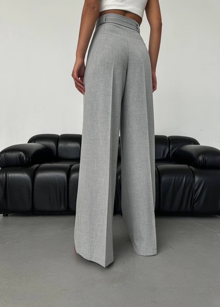 Wide pants