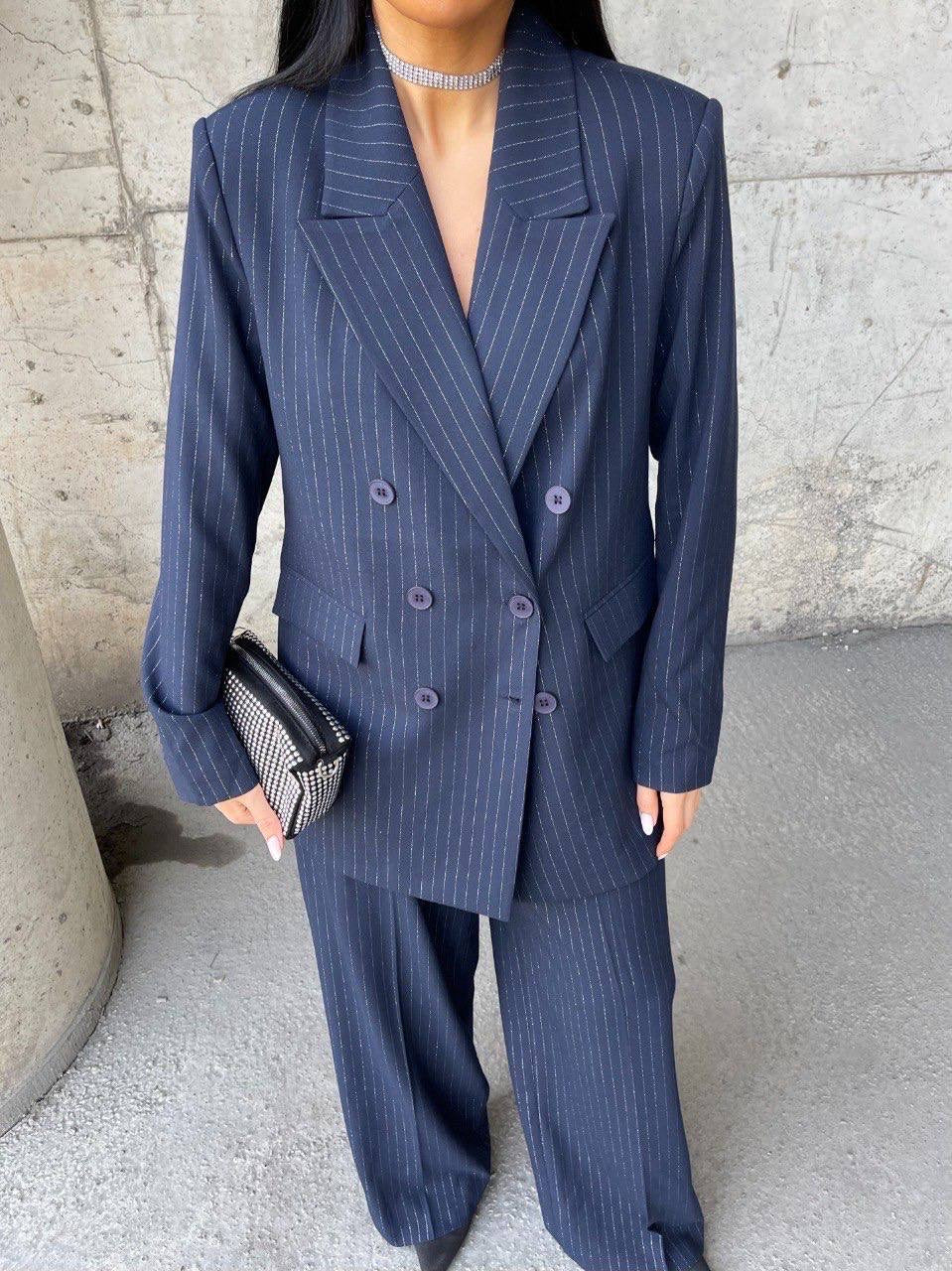 Oversized suit