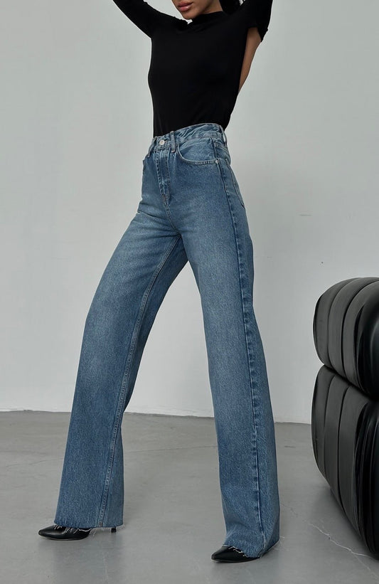 Wide jeans